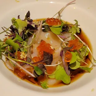 Scallop Crudo, $16, minus $1.50HH – 5 Stars