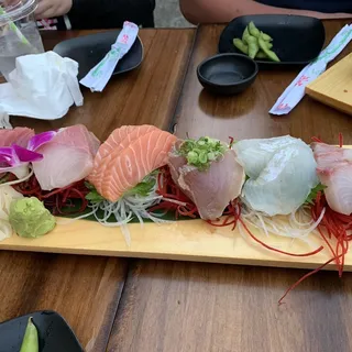 Medium Sashimi Combo