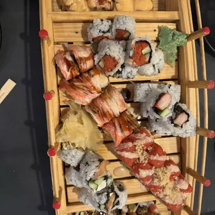 Sakana Sushi Bar and Lounge