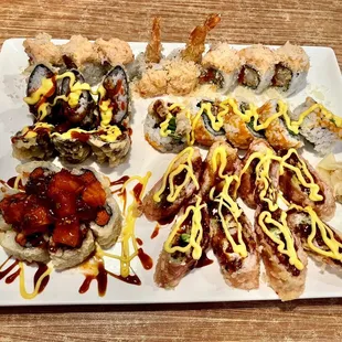 Spicy Volcano, Super Crunch Roll, Tnt Roll, Yummy Roll, Spider Roll.