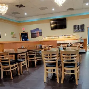the inside of a restaurant
