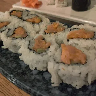Spicy Salmon Roll