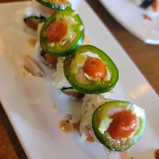 sushi, sashimi, sushi and sashimi, food