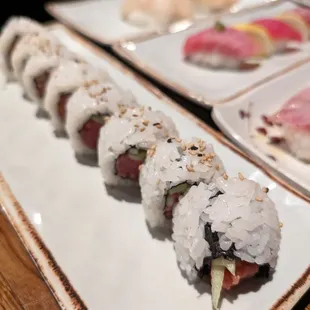Spicy tuna roll