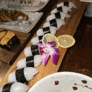 SQUID SUSHI
