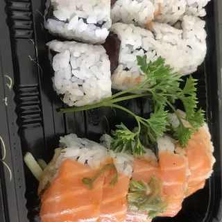 TUNA ROLL
