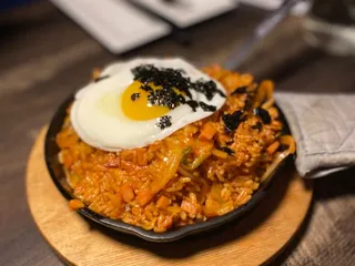 Gomi Korean Wine Bar