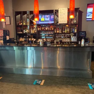 Full service bar