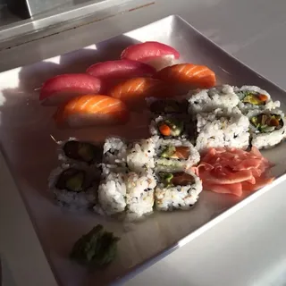 Salmon Avocado Roll
