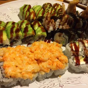 sushi, sashimi, sushi and sashimi, food