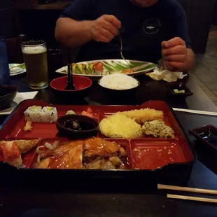 My OVERFLOWING teriyaki salmon bento box !!  Great choice!!