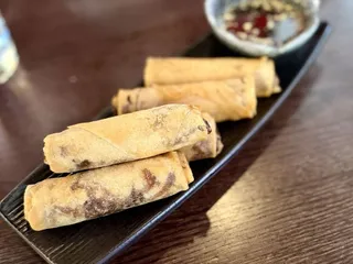 Hanami Sushi & Sake Bar