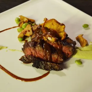Steak with mushroom and edamame puree