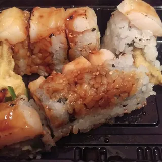 Torched Scallop Roll