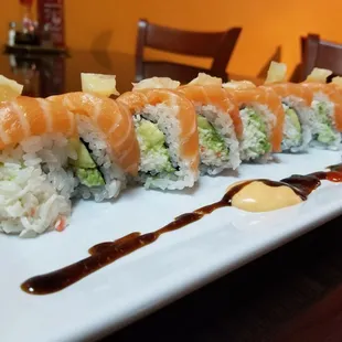 Salmon Lemon Roll