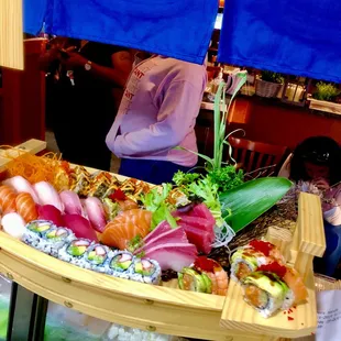 Tokyo Party Tray