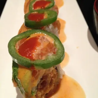 F6. Jalapeno Salmon Roll