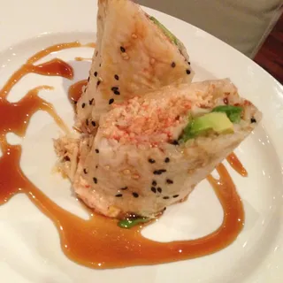 B1. Baked Crab Temaki Roll