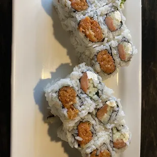 Maki lunch special (2 rolls and Miso Soup)