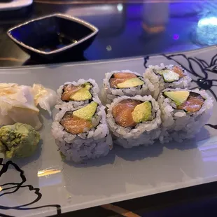Salmon Avocado Roll