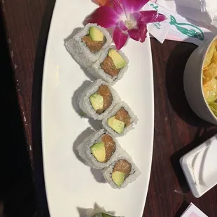 Salmon avocado roll