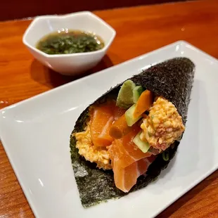 My customized hand roll special