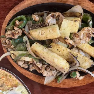 Pineapple chicken fajitas