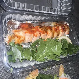 8 Piece Volcano Roll