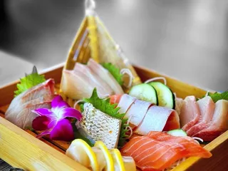 Hinata Sushi Kitchen