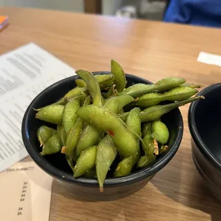Spicy Garlic Edamame