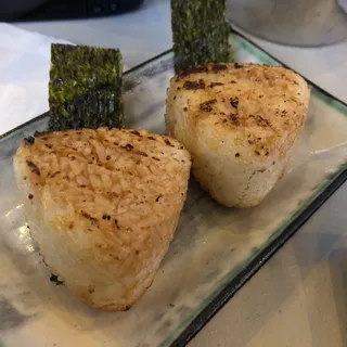 Salmon Yaki Onigiri (2pcs)