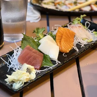 8 Piece Sashimi Appetizer