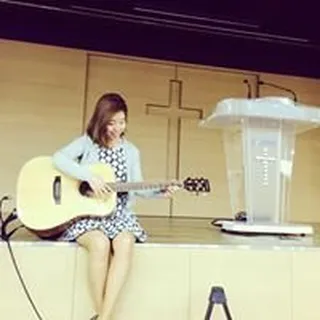 Ji Song J.