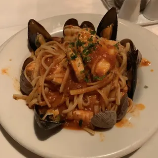 Seafood Linguine