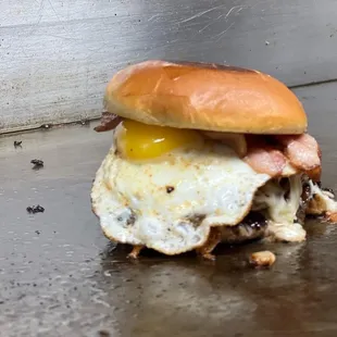 Breakfast burger