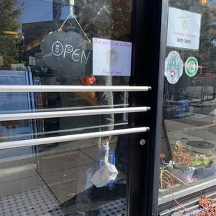 Only one set of customers at a time.