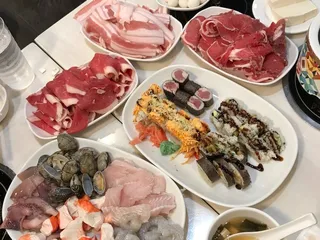 Homey Hot Pot & Sushi