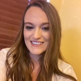 Amber S.