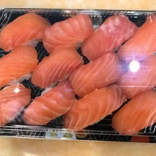 food, sushi, sashimi, sushi and sashimi