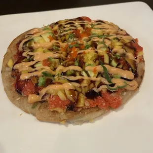 Sushi pizza