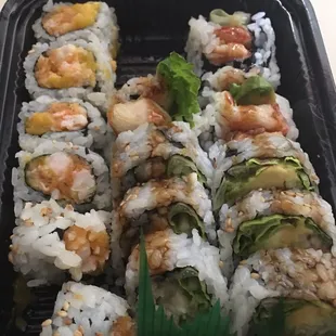 Spicy Shrimp Mango Roll