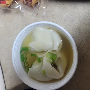 Wonton soup