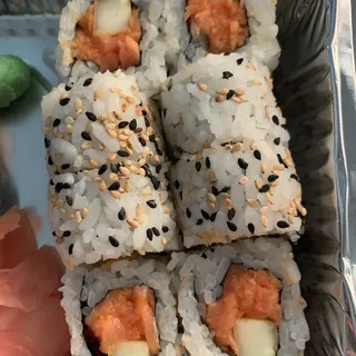 Spicy Salmon Hand Roll