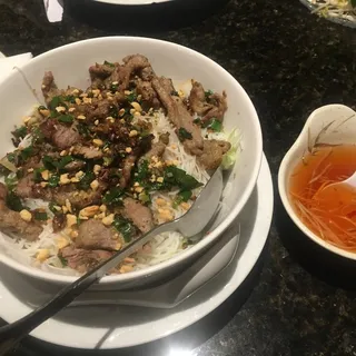 3. Bun Saigon Lemongrass Bowl