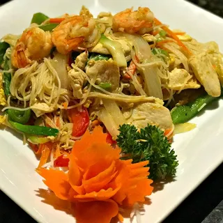 7. Singapore Mei Fun