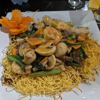 Cantonese Chow Mein