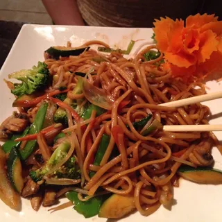 2. Vegetable Lo Mein