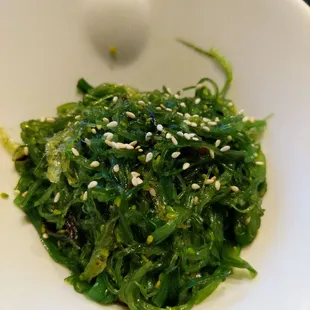 Seaweed salad $4