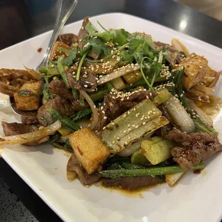 D25 Dry Stir Fried Shredded Pork