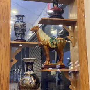 Look at the horse tail ahaha LoL